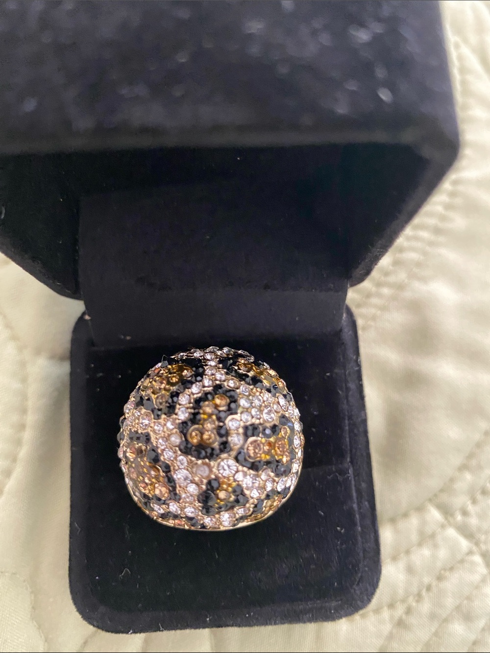 Size 7 statmeoCrystal Pave Dome Statement Ring in Gold and Black